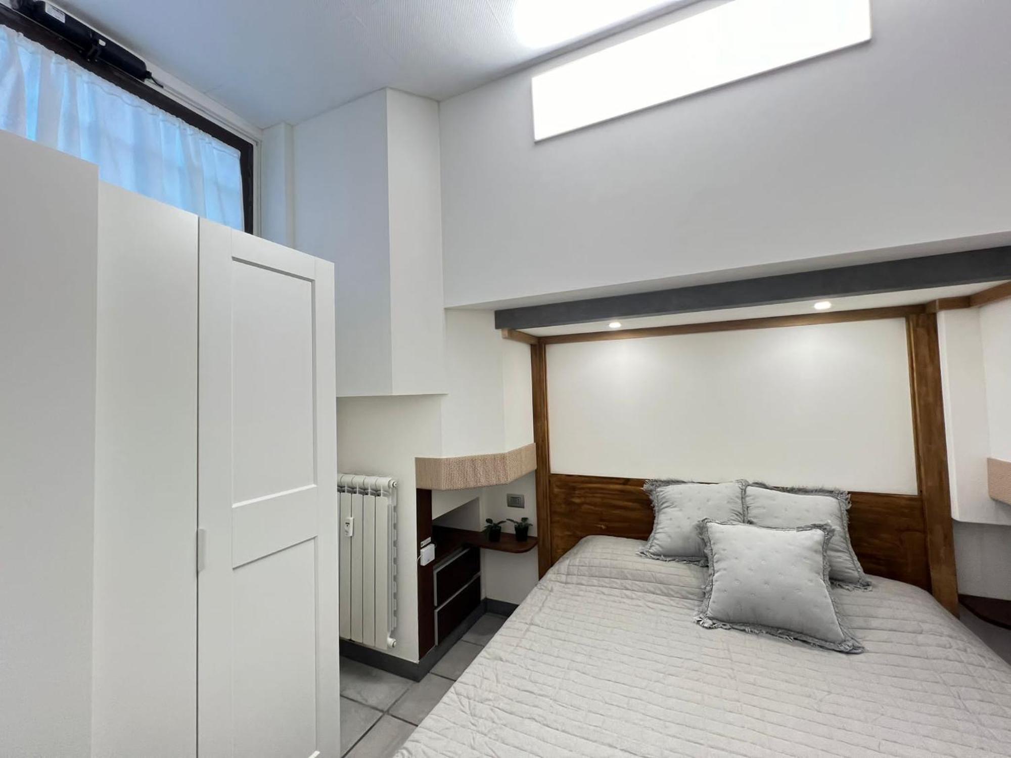"R&P Apartment", Short Term Stay, Elegant Design, Bisceglie Metro Station, Easy For San Siro And Fiera Milano, Free Parking Kültér fotó